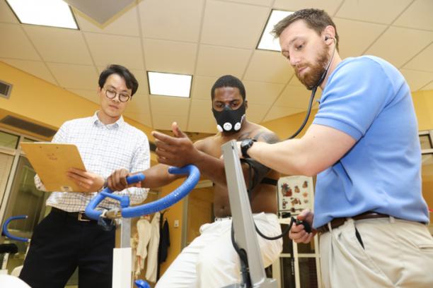 faculty feature photo